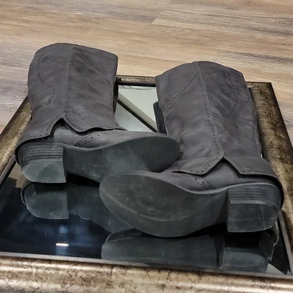 Dark brown Not rated "Bailey" size 6 - Picture 5 of 5